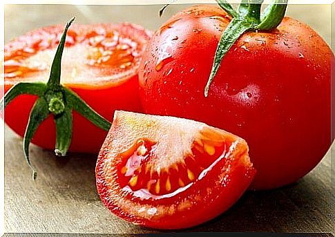 Tomatoes are foods that melt fats