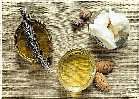 Natural products for moisturizing the skin with almond oil