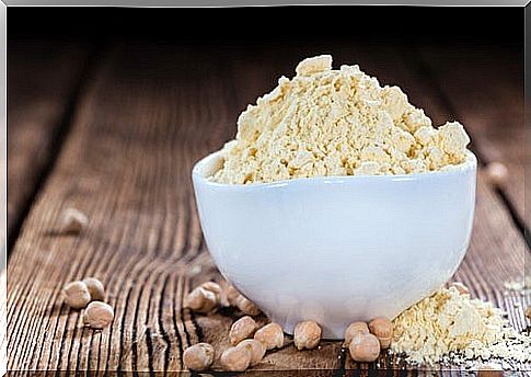 Tricks to remove facial hair with chickpea powder