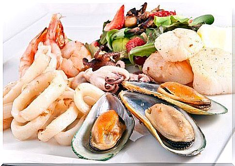 Seafood can contribute to the formation of kidney stones