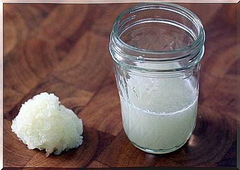 Onion remedy for premature white hairs