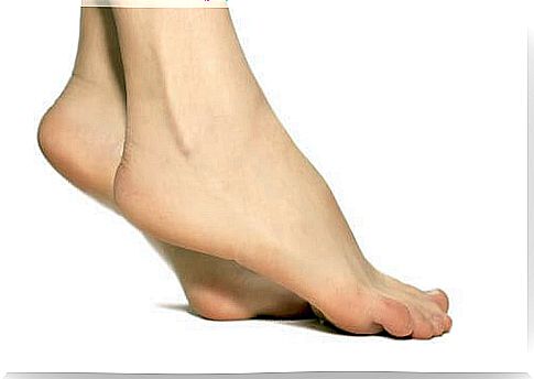 Exercises to treat varicose veins performed with the feet