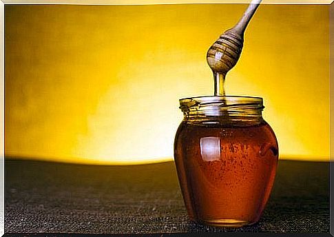 Honey helps you sleep better