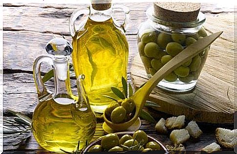 Extra virgin olive oil can be included in many remedies