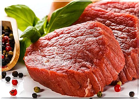 Eating red meat is one of those habits that affects the intestines