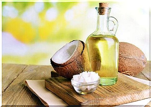 Natural remedies for dark circles with coconut oil