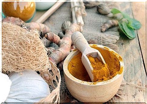 The combination of honey and turmeric offers many benefits