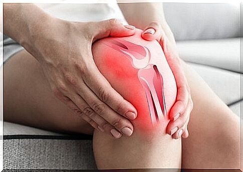 Patient experiencing knee pain